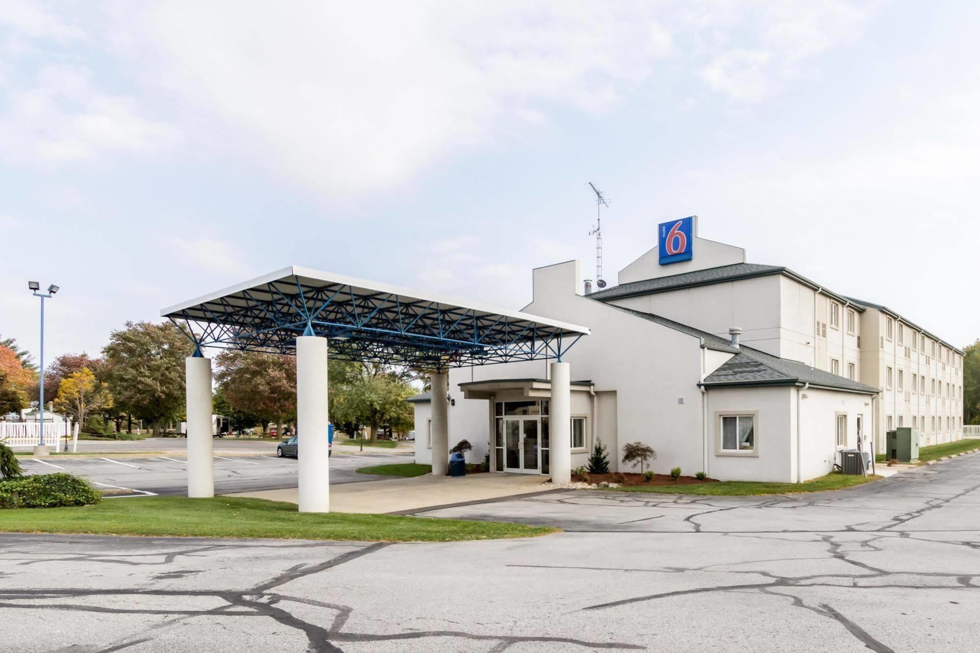 Motel 6-Milan, OH - Sandusky Bagian luar foto