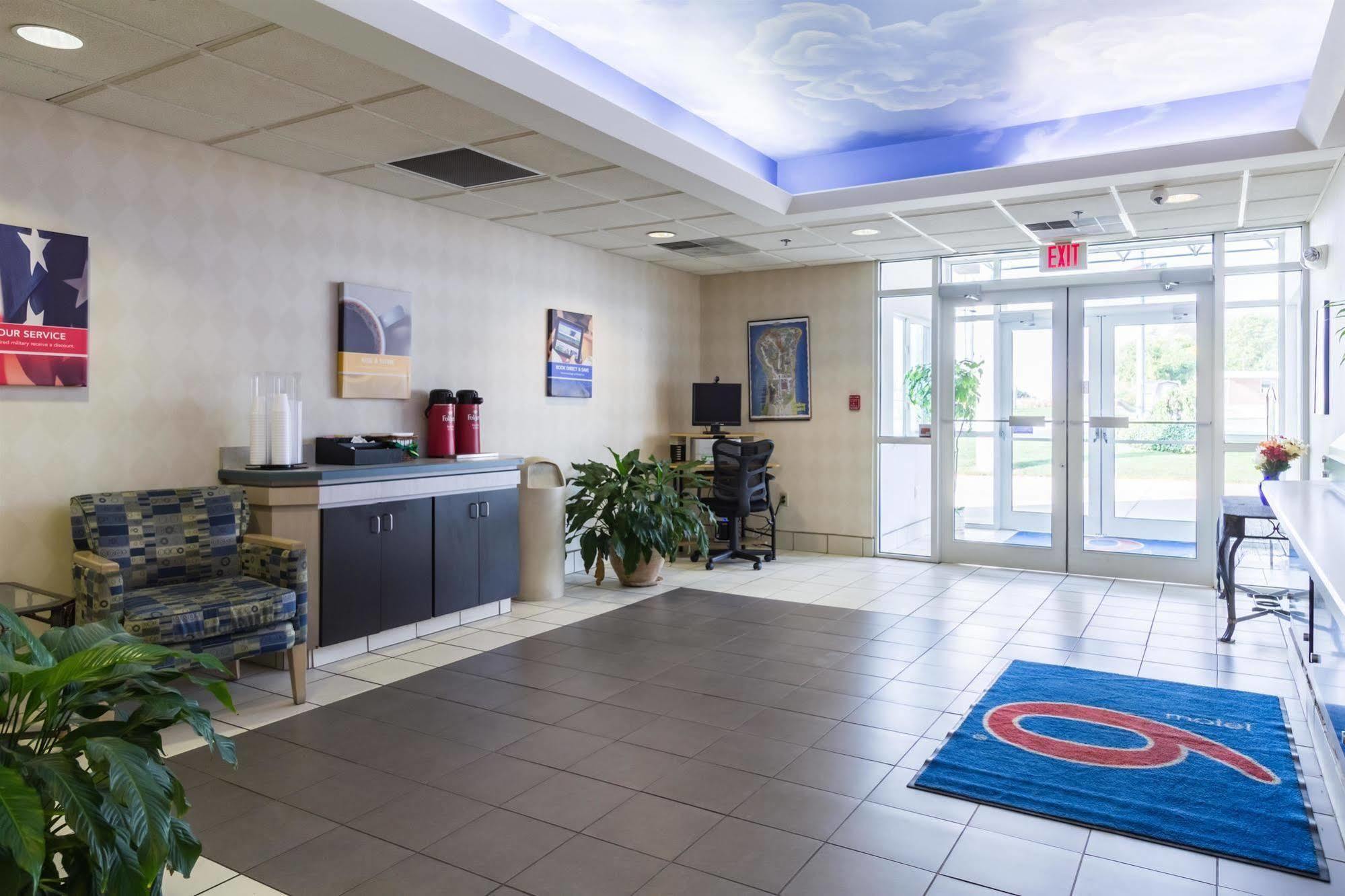 Motel 6-Milan, OH - Sandusky Bagian luar foto